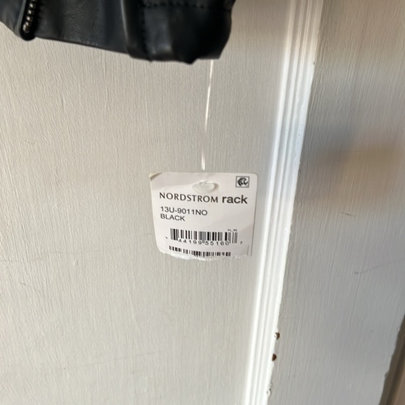 Women’s black leather moto jacket size XL. NWT. - Picture 2 of 7